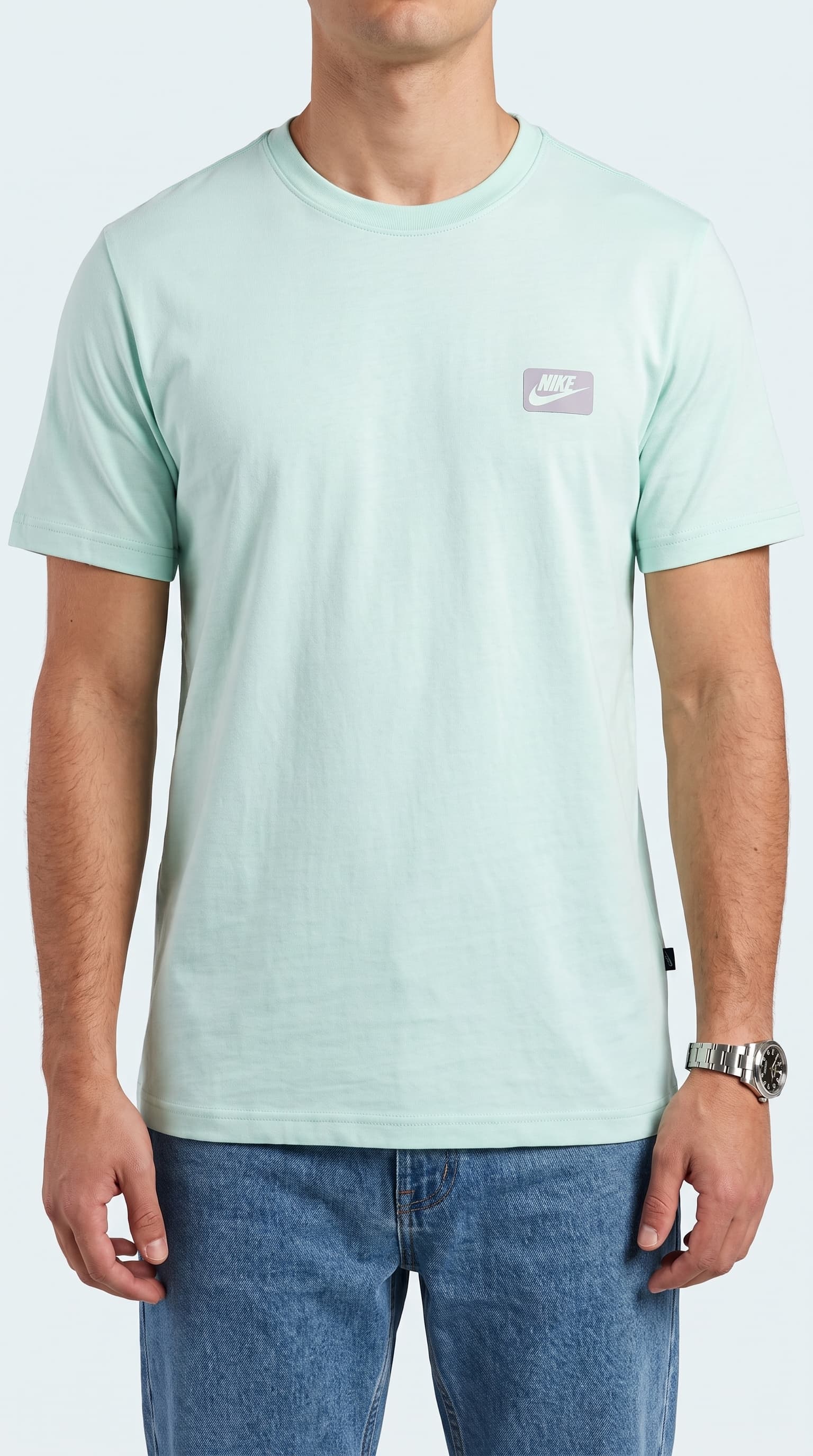 Camiseta Nike Sportswear Logo Patch